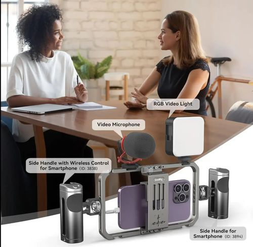 An essential photo stand gift for Christmas