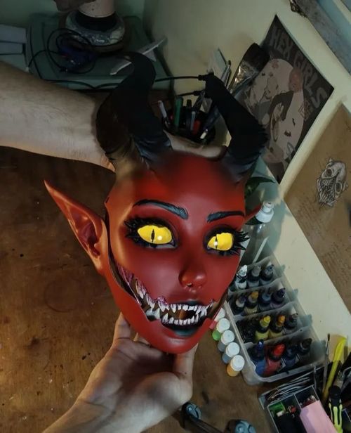🔥2025 HOT SALE🔥🎭Babydoll Mask: Quality and adjustable for comfort😈