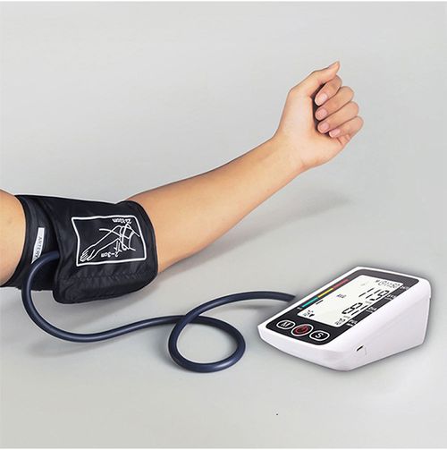 （1Pic）Take care of yourself, take care of your family, use a blood pressure monitor