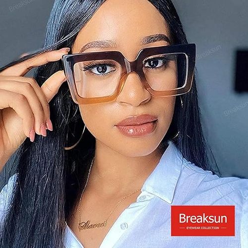 👀✨👓 Sparkle & Shine with Square Champagne Glasses! ✨