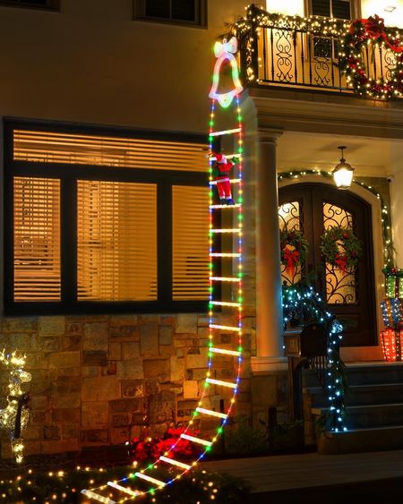 Santa’s Climbing Ladder Light
