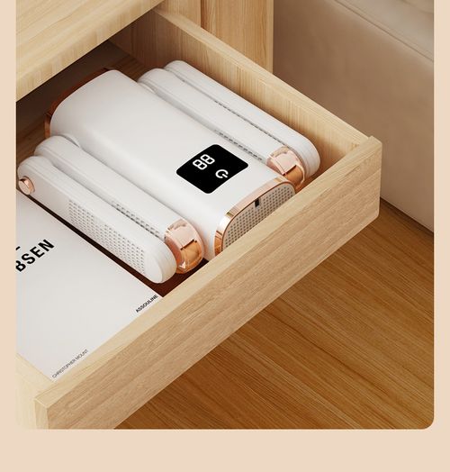 Foldable shoe dryer, extendable, intelligent UV sterilization, deodorization, and drying for home use.