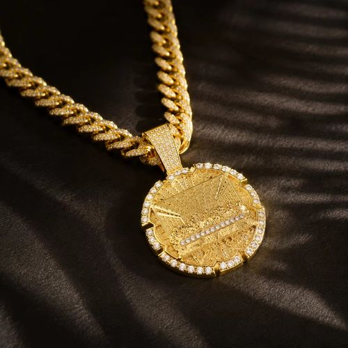 Gentleman'S Final Dinner Round Cuban Chain Necklace, Hip Accessory, Trendy Men'S Gift, Suitable for Parties, Birthdays, Christmas, And Daily Street Wear Colorfast, securely set with rhinestones, and resistant to oxidation