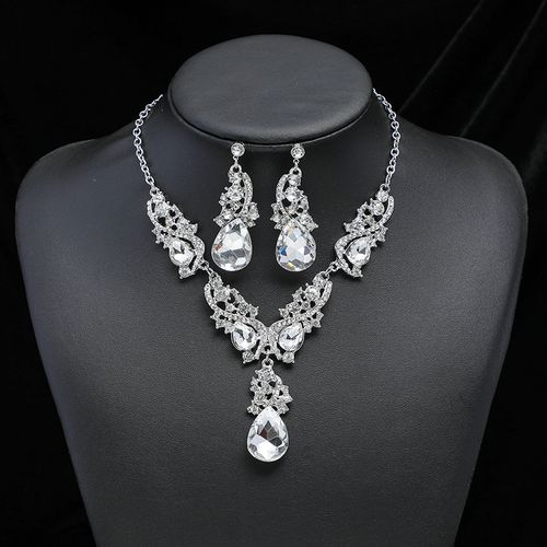 High-end luxury jewelry suite