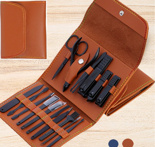 Professional Stainless Steel Nail Clipper Travel Grooming Kit Nail Tools of 16pcs with Leather Case Manicure Pedicure Set