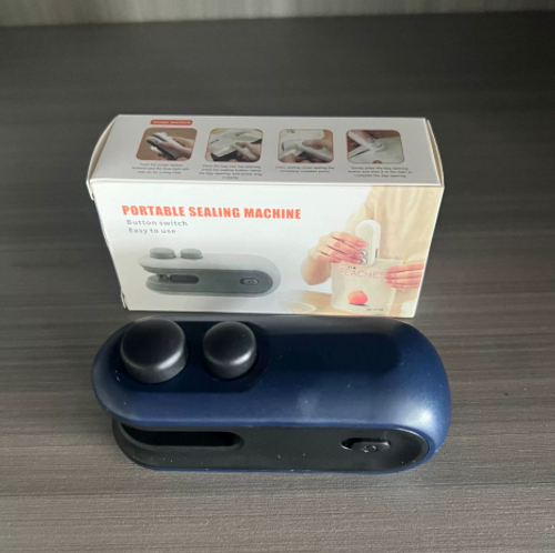 Handheld USB Rechargeable Mini Clip Bag Sealing Machine Food Plastic Bag Sealer Heat Seal with Cutter Portable Vacuum Sealer