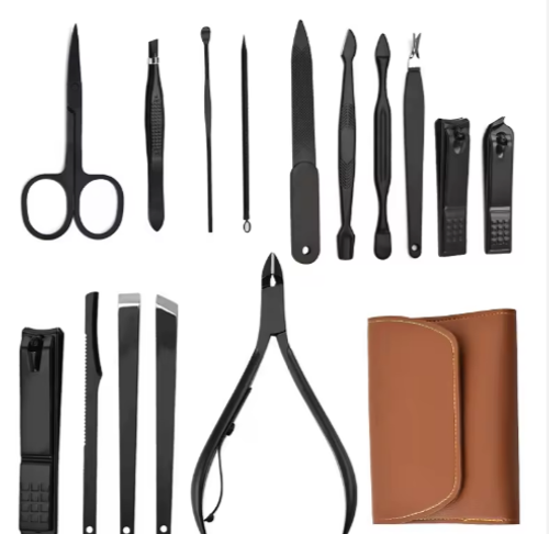 Professional Stainless Steel Nail Clipper Travel Grooming Kit Nail Tools of 16pcs with Leather Case Manicure Pedicure Set