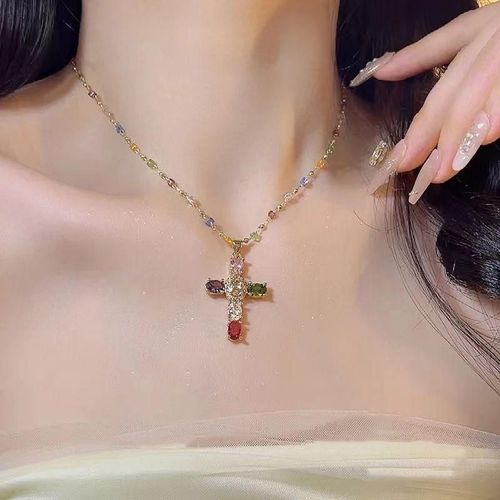 Color Cross Contrast Crystal Necklace Female Superflash Zircon Clavicle Chain Gift Featuring Pearl Design Niche Sense