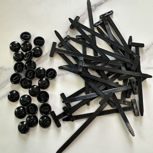 Upgraded Nylon Universal Cable Tie Buckle Heavy-Duty Self-Locking UV-Resistant Black Zip Ties for Car and motorcycle Repairs (100 pieces per pack)