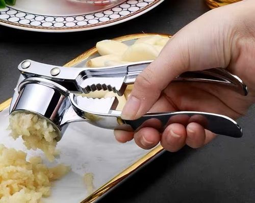 Manual garlic crusher, walnut crusher, wine bottle opener 3-in-1