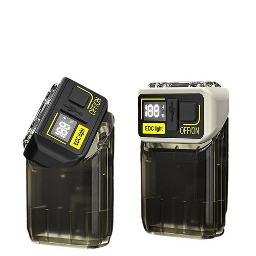 Chaveiro multifuncional com lanterna, adequado para caminhadas noturnas, reparações à noite e emergências.