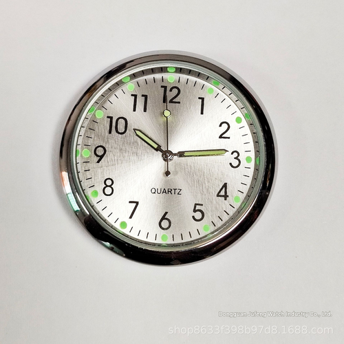 Mini Luminous Quartz Car Clock | Air Vent Clip Dashboard Clock for All Vehicles