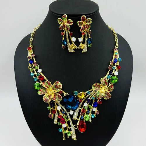 Floral Necklace and Earrings Set