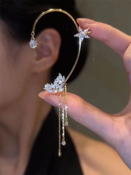 (Left ear only) Shiny long tassel crystal star clip earrings no piercing ladies exquisite wedding jewelry star clip earrings