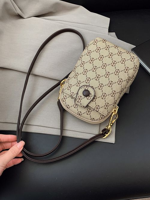 2025 New Khaki Retro Shell Bag Women's Bag - Fashionable Niche Presbyopia Mini Shoulder Bag | Lightweight and Compact Mobile Phone Bag, Retro Charm