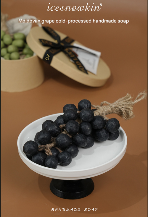 Grape Handmade Soap - Long-Lasting Fragrance, Suitable for Face and Hand Washing | Moisturizing and Oil-Controlling Realistic Black Grape Soap