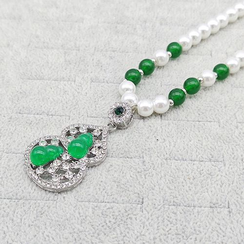 Ethereal Jadeite Pendant: Vintage Pearl Lariat with Gourd of Serenity - Refined High-Ice Grade Nephrite