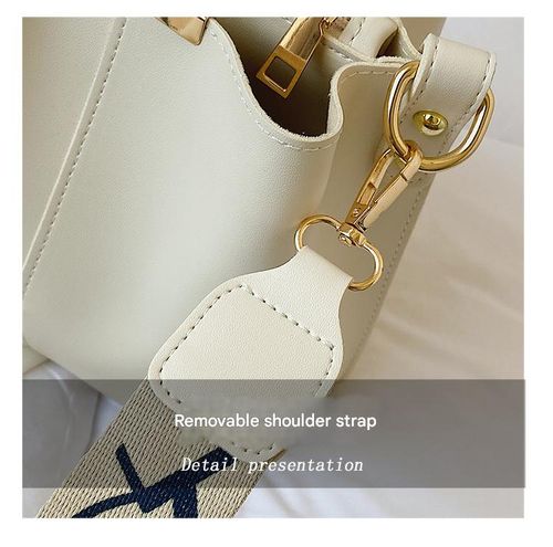 Spacious White Bucket Bag - Fashion-Forward High Capacity & Elevated Design | SS25 Convertible Shoulder Bag for Chic Commute