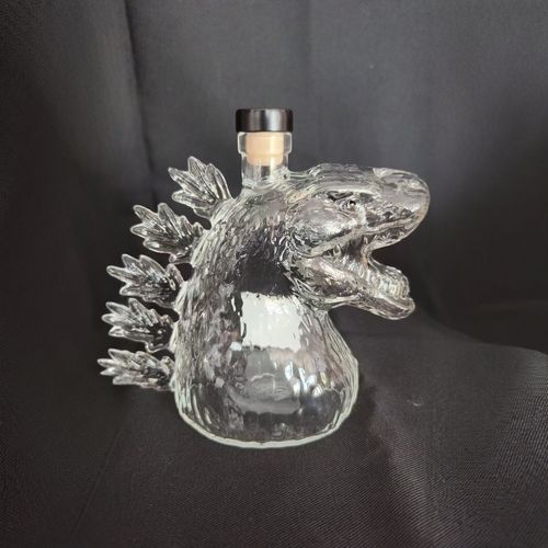 （only one ）300ml Borosilicate Glass Godzilla Whiskey Bottle - Portable Collector's Edition, Creative Design | Popular spirits container for display and gift giving