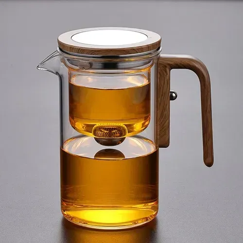 A high borosilicate glass teapot set used for soaking coffee, tea and fruits, with a magical heat-resistant wooden handle and a water separation function.