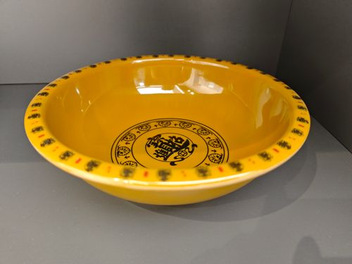Drop-proof, heat-resistant and durable dense amine tableware