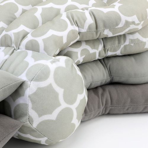 Factory - supplied breastfeeding pillows and maternity care pillows