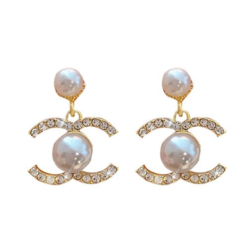 Creative & Personalized French-style Lady-like Light Luxury High-end Chanel-style Letter Earrings, Light Luxury Style, Fashionable & Versatile