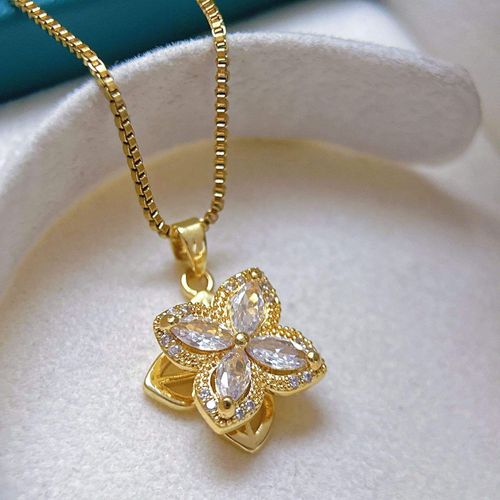 Creative & Personalized Convertible Heart-to-Heart Openable Clover Necklace - Mixed Gemstone Inlaid Pendant, Light Luxury Style, Fashionable & Versatile