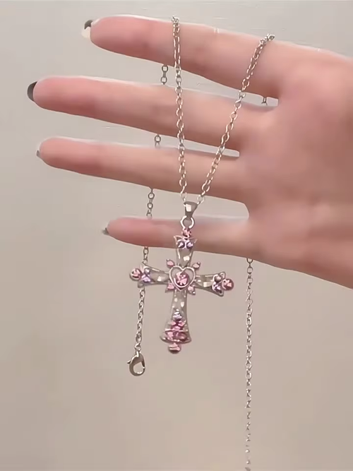Creative Personalized Sweet Cool Style Cross Necklace for Women - Heavy Industry Diamond Embedded Clavicle Chain, Alloy Material, Light Luxury Versatile