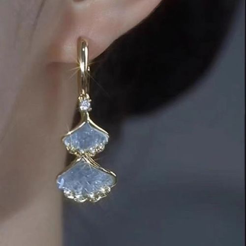 Creative & Personalized Sparkling Blue Crystal Ginkgo Leaf Tassel Earrings (New Style) Alloy material, minimalist luxury style, fashionable and versatile