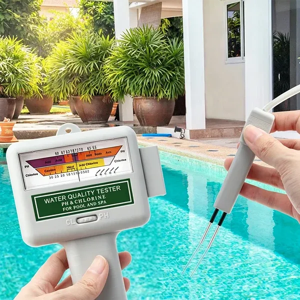 2-in-1 Pool Water pH & Chlorine Tester