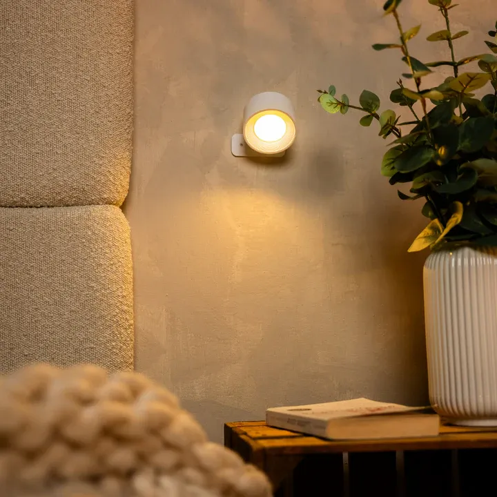 Wall Lamp