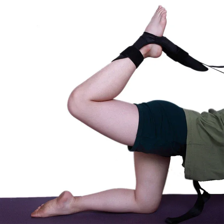 Multifunctional Foot and Leg Stretching Strap – For Training and Rehabilitation