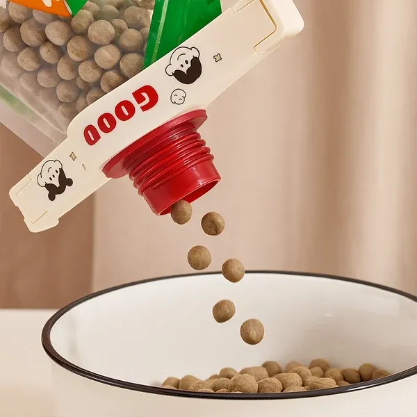 Kitchen Sealing Clip — Moisture-Proof, Double Serration, Smooth Pouring