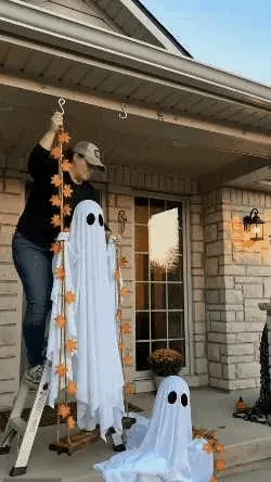 Light‑Up Swinging Ghost Halloween Decoration, Hanging Ghost Ornament with LED String Light & Remote Control for Outdoor Yard Patio Party Decor