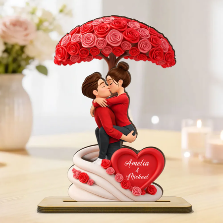 Exhibición de madera personalizada con figuras y nombres Pareja y rosas paraguas