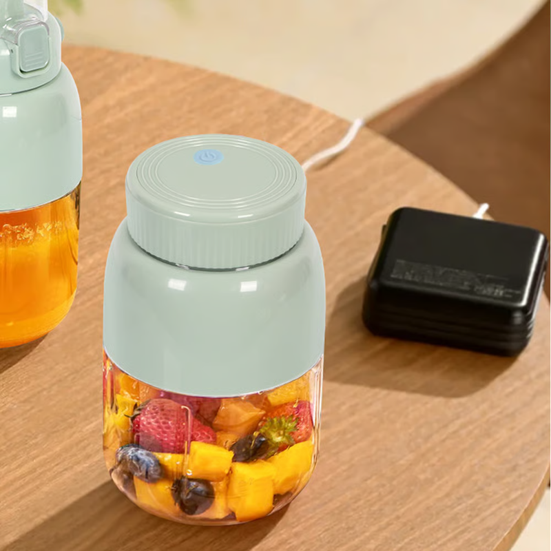 ⏳Limited Sale 50% OFF🔥BPA-Free Electric Juicer, Portable Blender For Smoothies, Shakes🥤