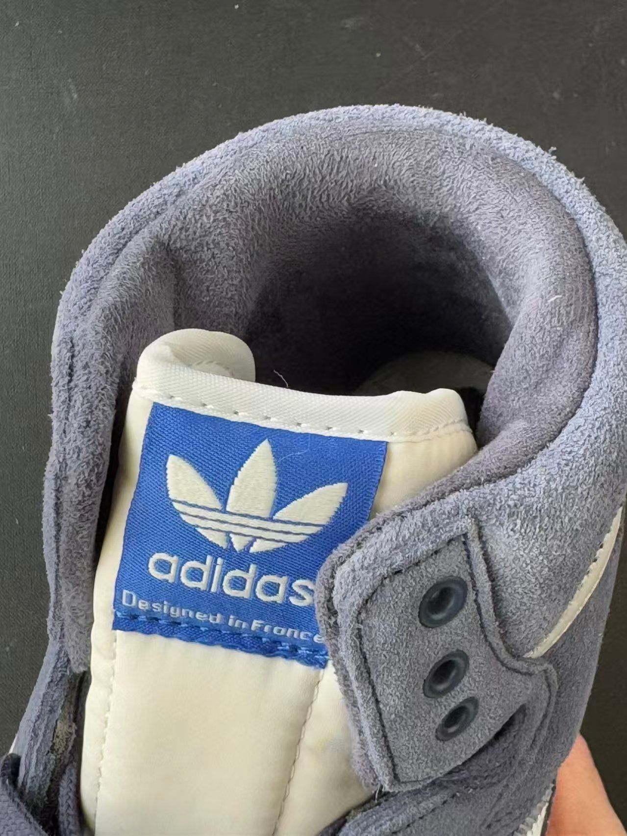 🔥Hot sale now, 30% off! 🔥Adidas basketball shoes