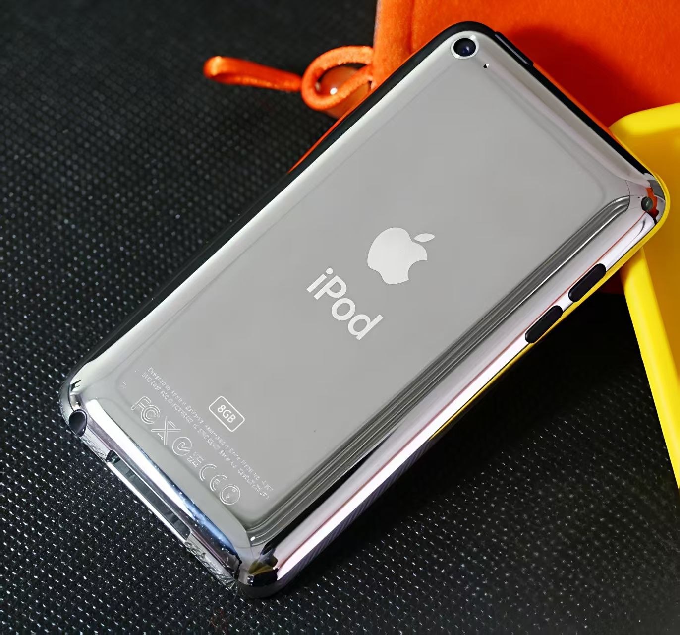 iPod touch4  Various built-in games