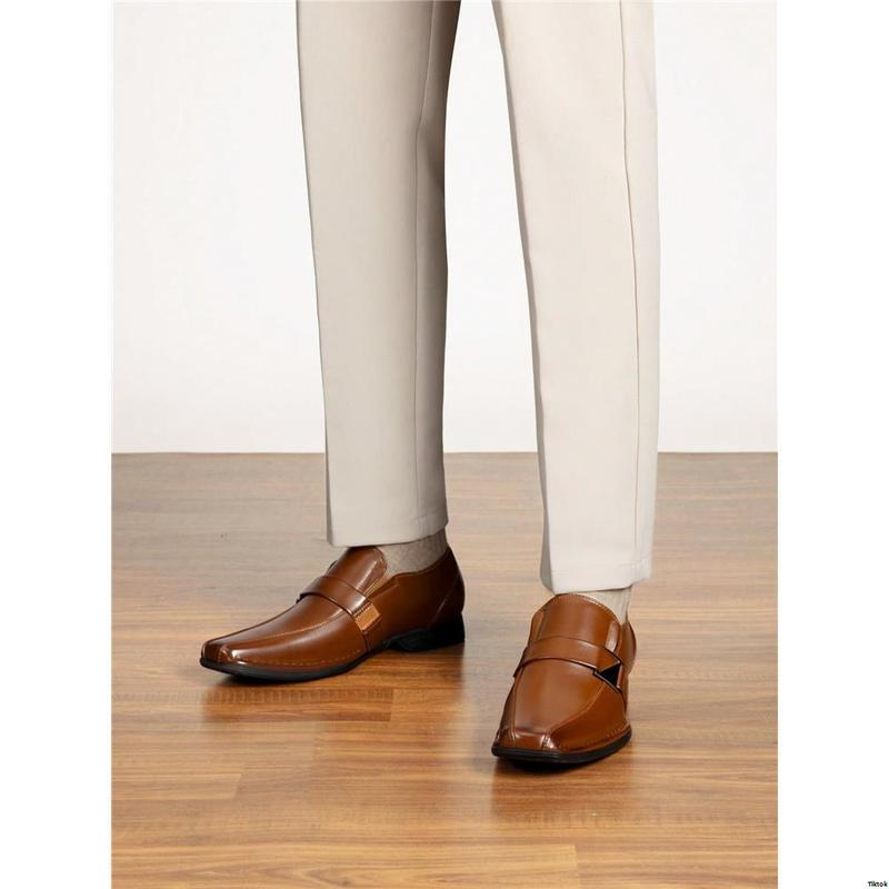 👞Leather Art for Gentlemen is Feet! Glossy tan leather feels like caramel kissed by sunlight,with metal accents as modern sparks Command attention in meetings, or pair with jeans for smart casual chic stride with the confidence of impeccable style.