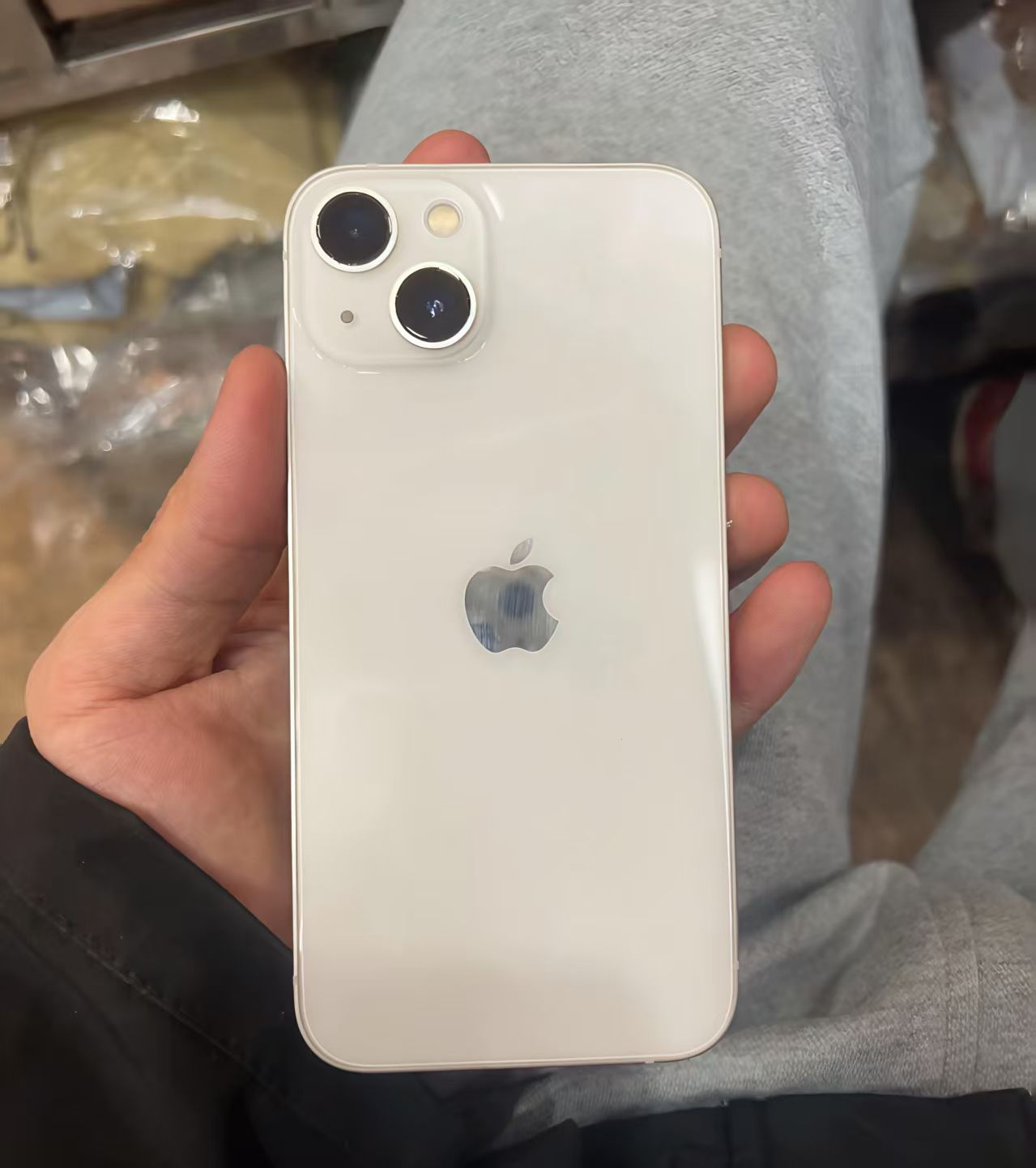 iPhone 13 128g locked version