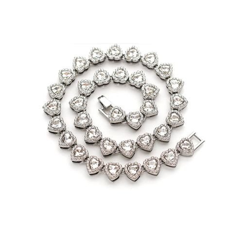 2pcs Set Heart Shaped Cuban Chain Necklace Set &,Hip Hop Style Choker Set,Luxurious Jewelry Set for Valentine's Day Gifts, Birthday,Everyday & Party Wear, for Teenager