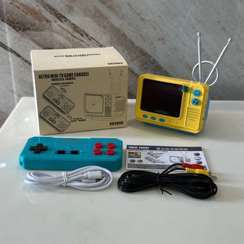 Vintage Family Game Console, 2.8" IPS Screen, Low Voltage Charging, Compact Design, With Game Cables | Game Night Gadget, Cool Unique Gift, Christmas Gift for Teen Boys