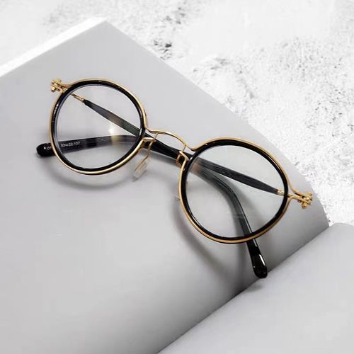 Retro Fashion Round Glasses