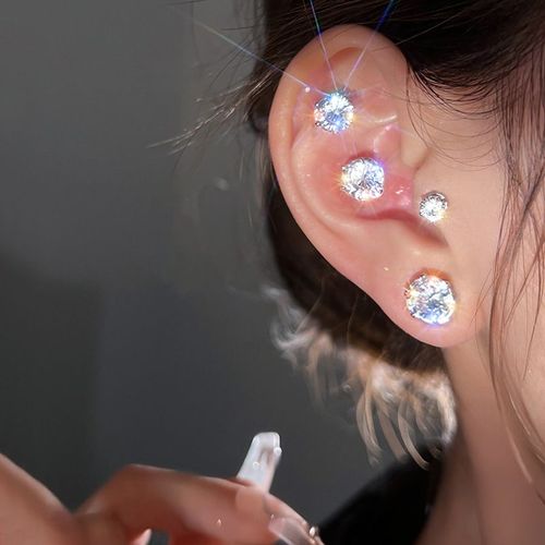 Magnetic Full Diamond Stud Earrings