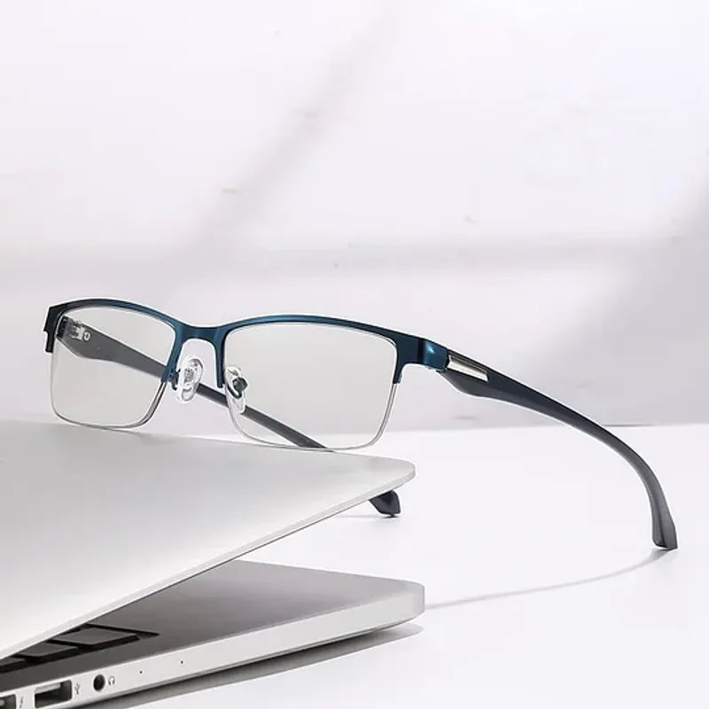 Ultra-Light Multi-Focal Photochromic Reading Glasses