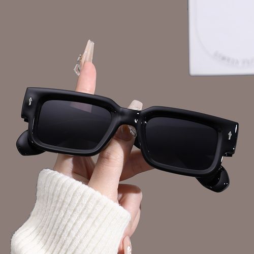 Square UV Protection Sunglasses, European & American Ins Trendy Runway Street Style Arrow Rivet Shades