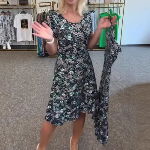 💖 Nanushka márka Női alkalmi kerek nyakú virágos nyomtatott ruhák