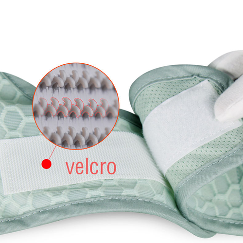 New breathable, multi-functional baby walker with gears for carrying children and preventing falls.