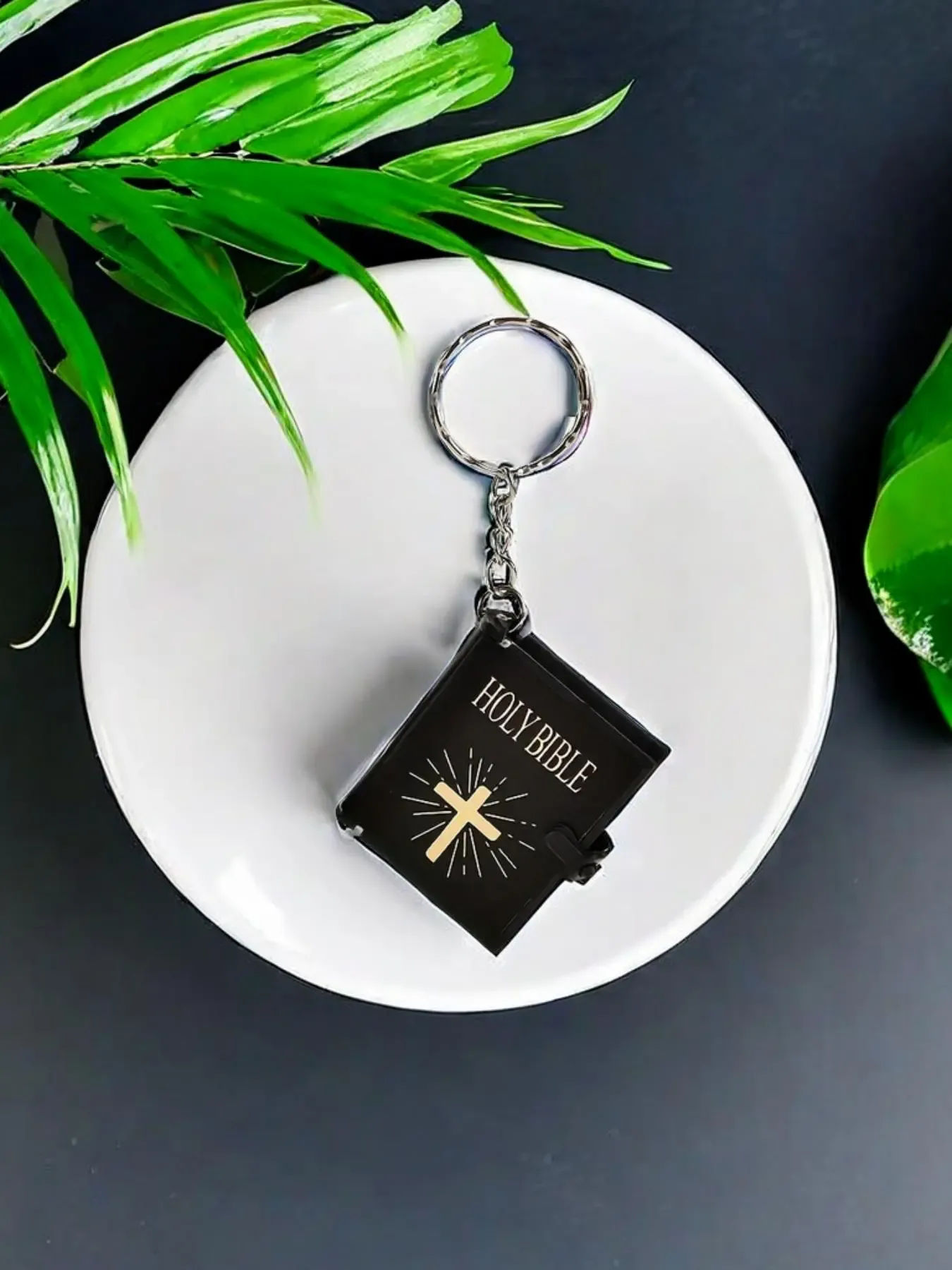 Mini Holy Bible Keychain Christian Cross Key Ring Religious Gift for Believers